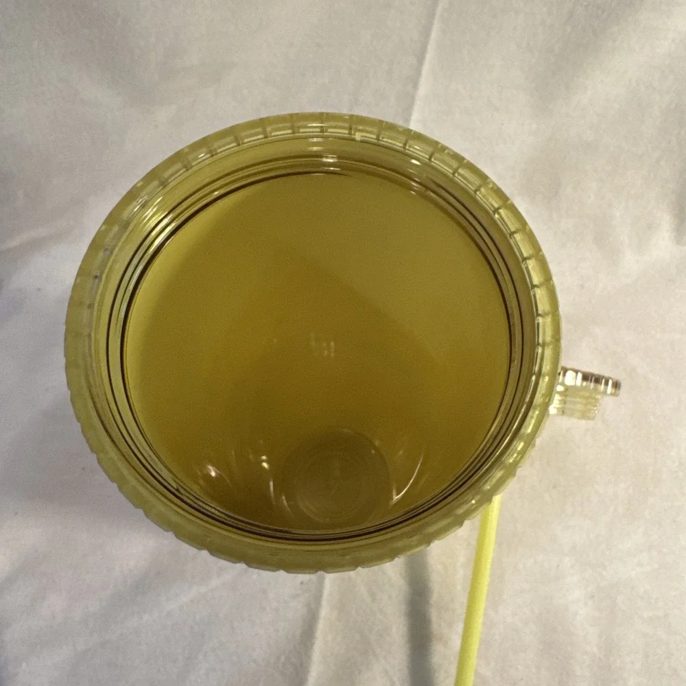 NEW Starbucks Venti  Tumbler Meadow Yellow 24oz Soft Touch Square Grid Cold Cup